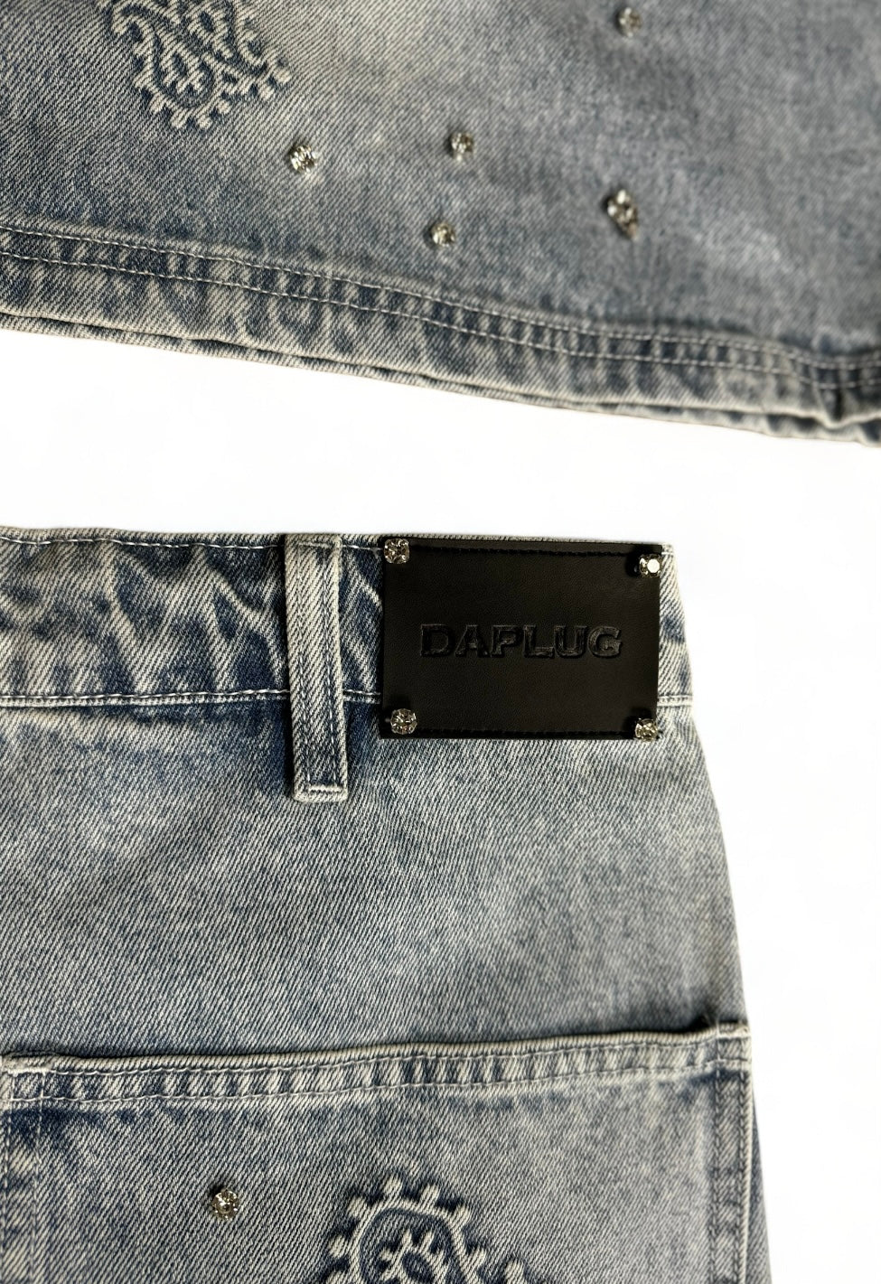 ɪᴄᴇᴅ ᴅᴇɴɪᴍ ʙᴏᴛᴛᴏᴍꜱ